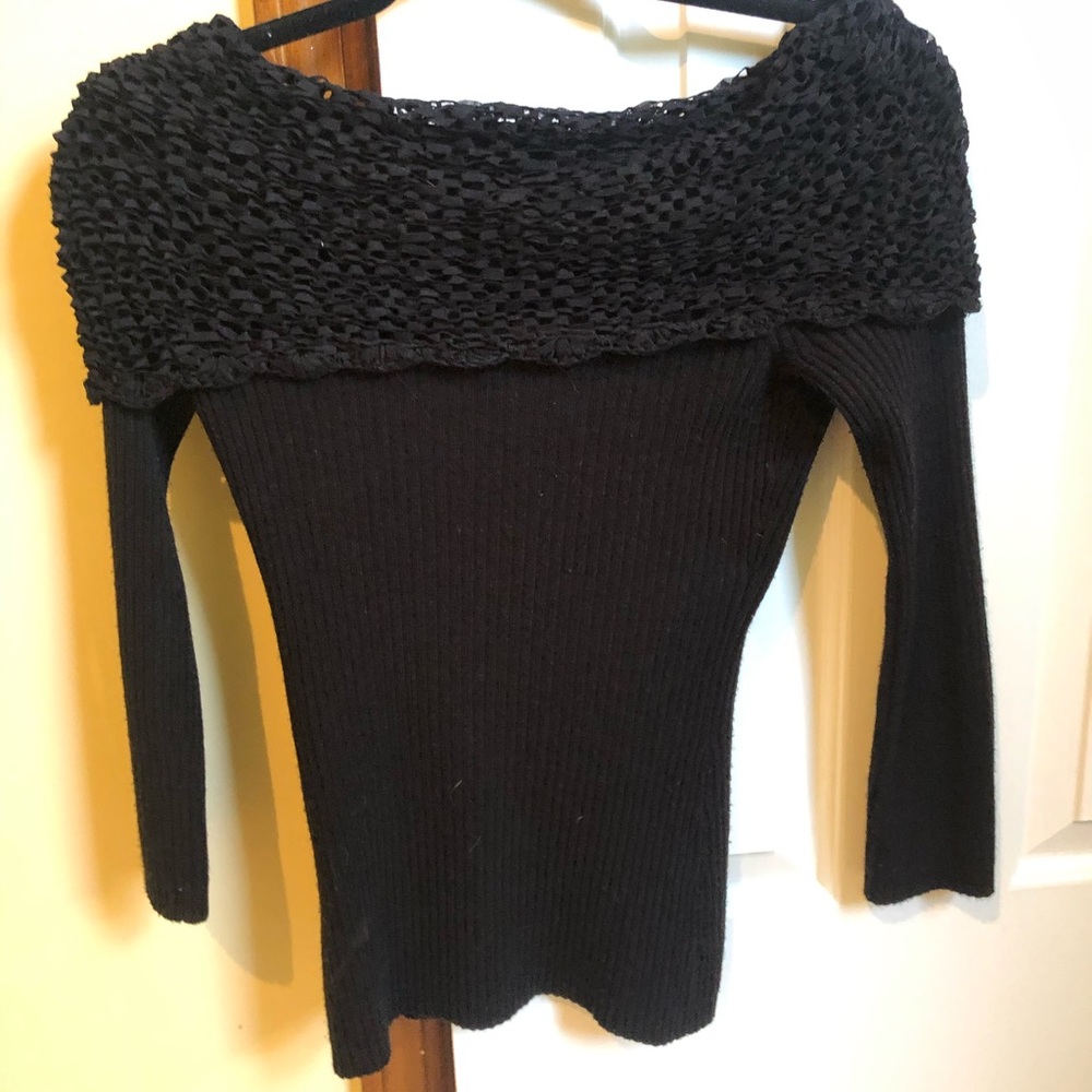 Black off-shoulder ribbed blouse